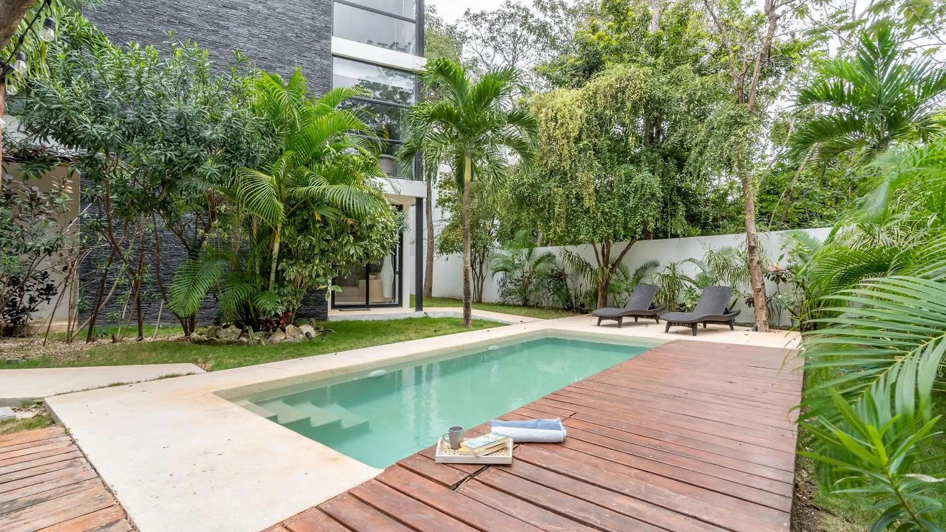 Loft Laurel Plunge Pool , Wifi, A/C, Parking Apartment Tulum